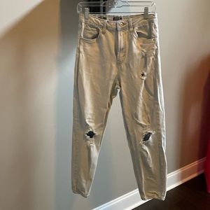 Wild Fable super high rise mom jean size 6
